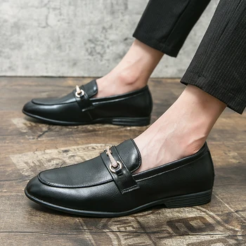Мужская повседневная обувь в британском стиле, дышащая кожаная деловая офисная обувь для вождения, удобная повседневная обувь без шнуровки для ежедневных поездок на работу